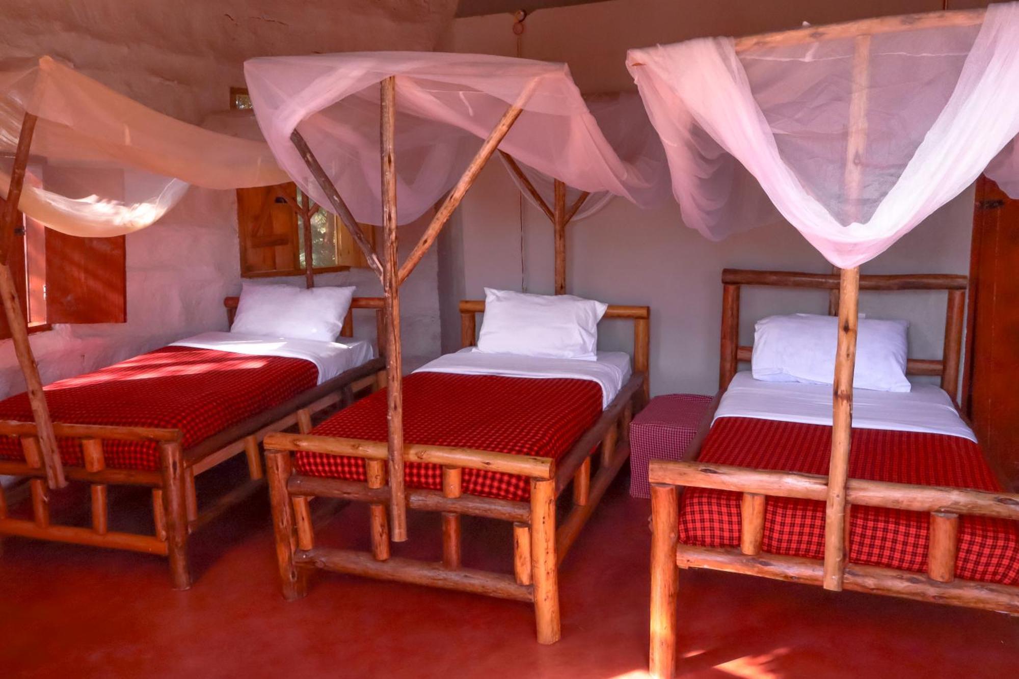 Maasai Eco Boma & Lodge - Experience Maasai Culture Makuyuni Eksteriør billede