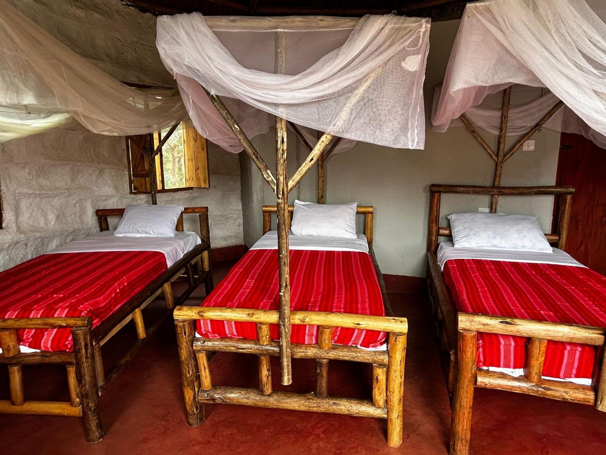 Maasai Eco Boma & Lodge - Experience Maasai Culture Makuyuni Eksteriør billede